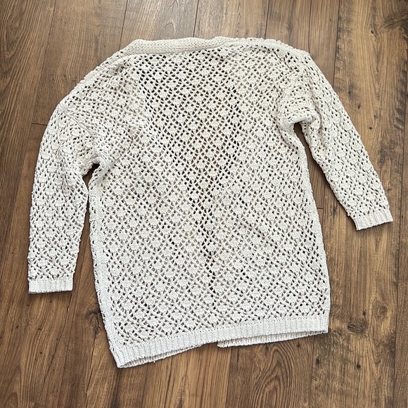 NWOT Knit Sweater Size Medium moon & madison - Picture 2 of 5